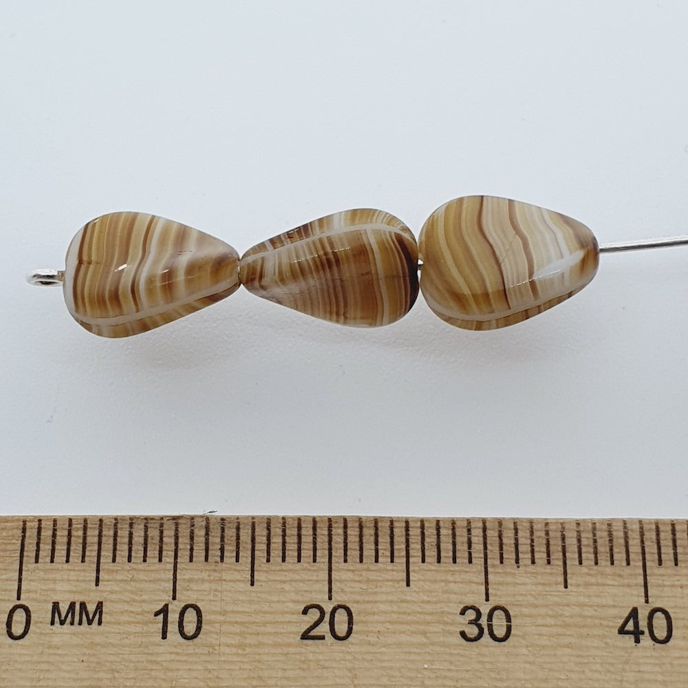 12x10mm Flat Twist Czech Glass Beads (10) - Caramel/White Swirl - Bead Shack