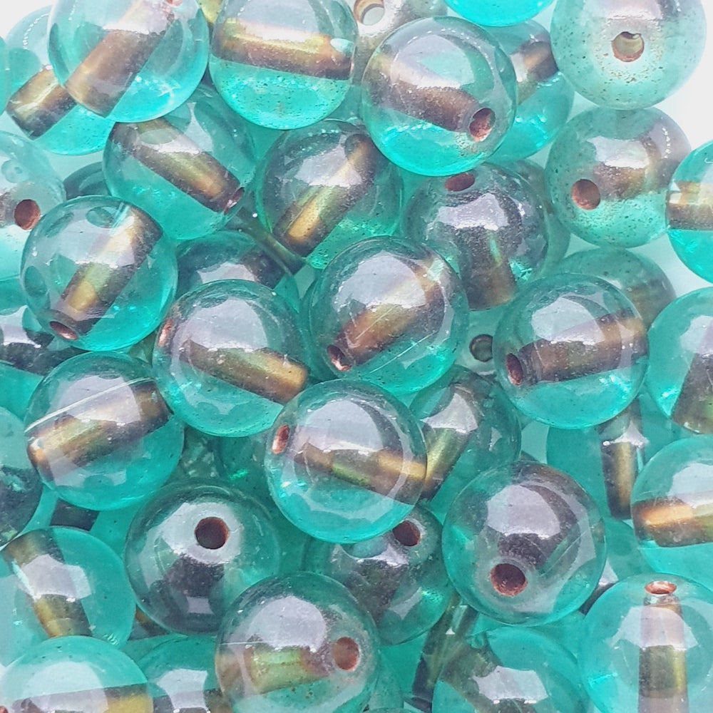 8mm Round (25) - Green Transparent w. Gold Core - Glass Beads