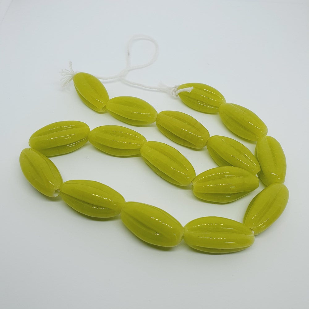 Starfruit Long - Pine/Lime Opaque - Java Glass Lampwork Beads - (1 strand)