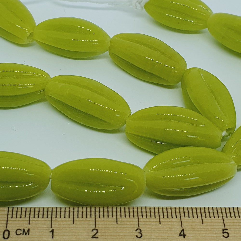 Starfruit Long - Pine/Lime Opaque - Java Glass Lampwork Beads - (1 strand)