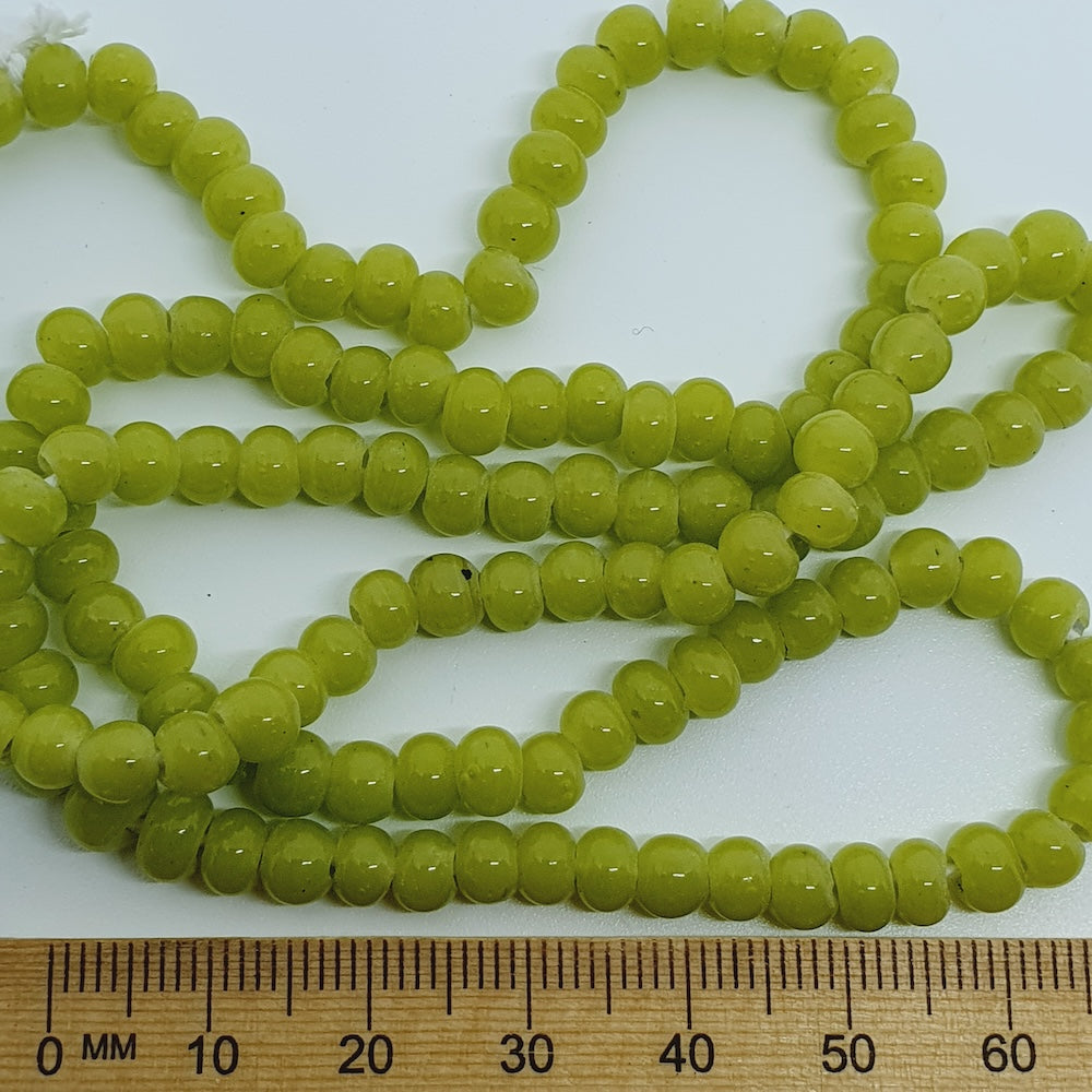3~4mm Round - Pine/Lime Opaque - Java Glass Lampwork Beads - (1 strand)