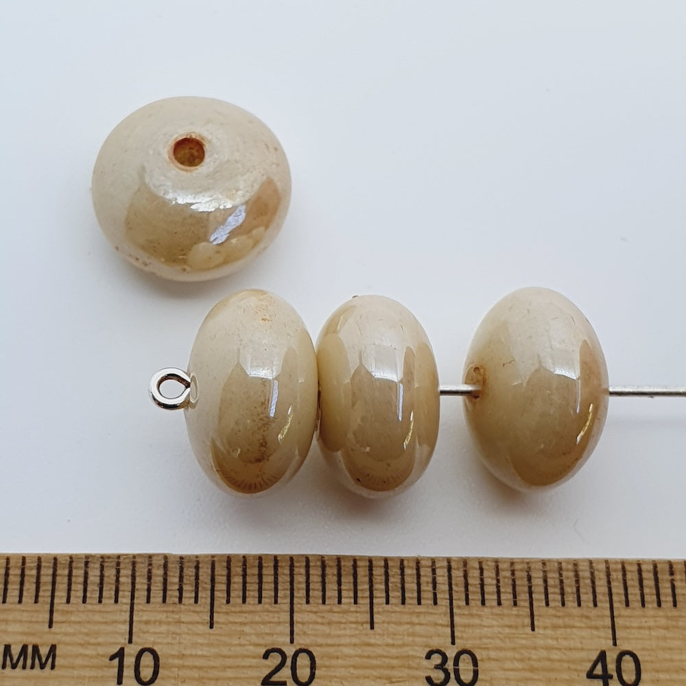 8x14mm Rondelle (25) - Opaque Dark Cream Lustre - Indian Glass Vintage Beads