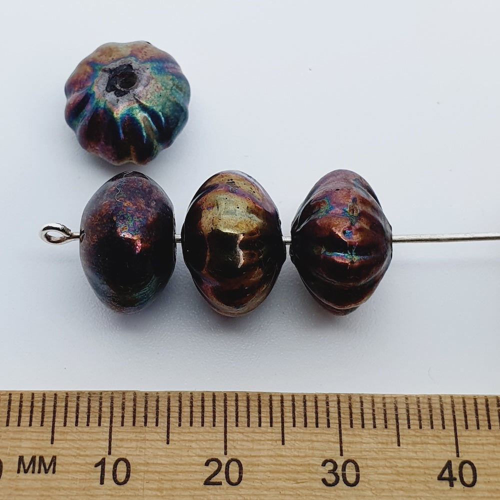 8x12mm Onion (25) - Opaque Iris Lustre - Indian Glass Vintage Beads
