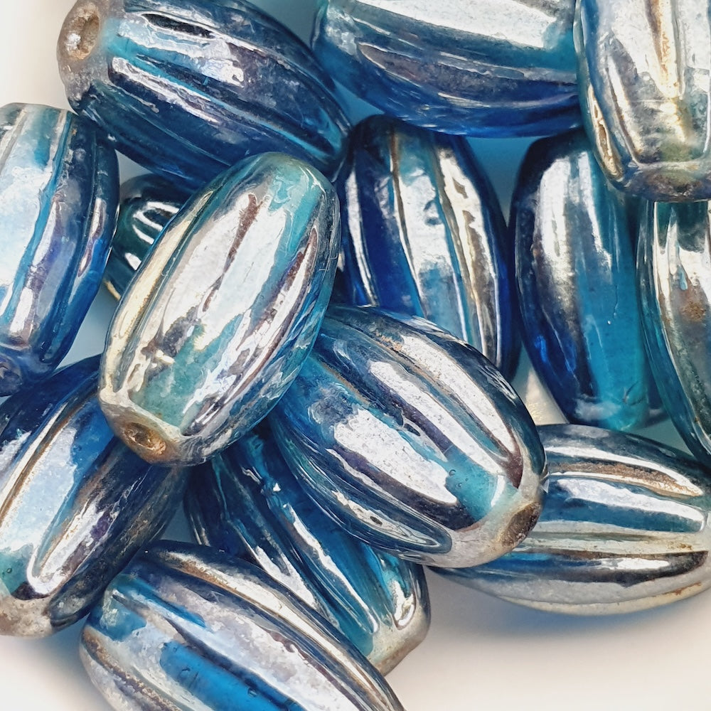 16x10mm Grooved Oval (25) - Transparent Aqua Lustre - Indian Glass Vintage Beads