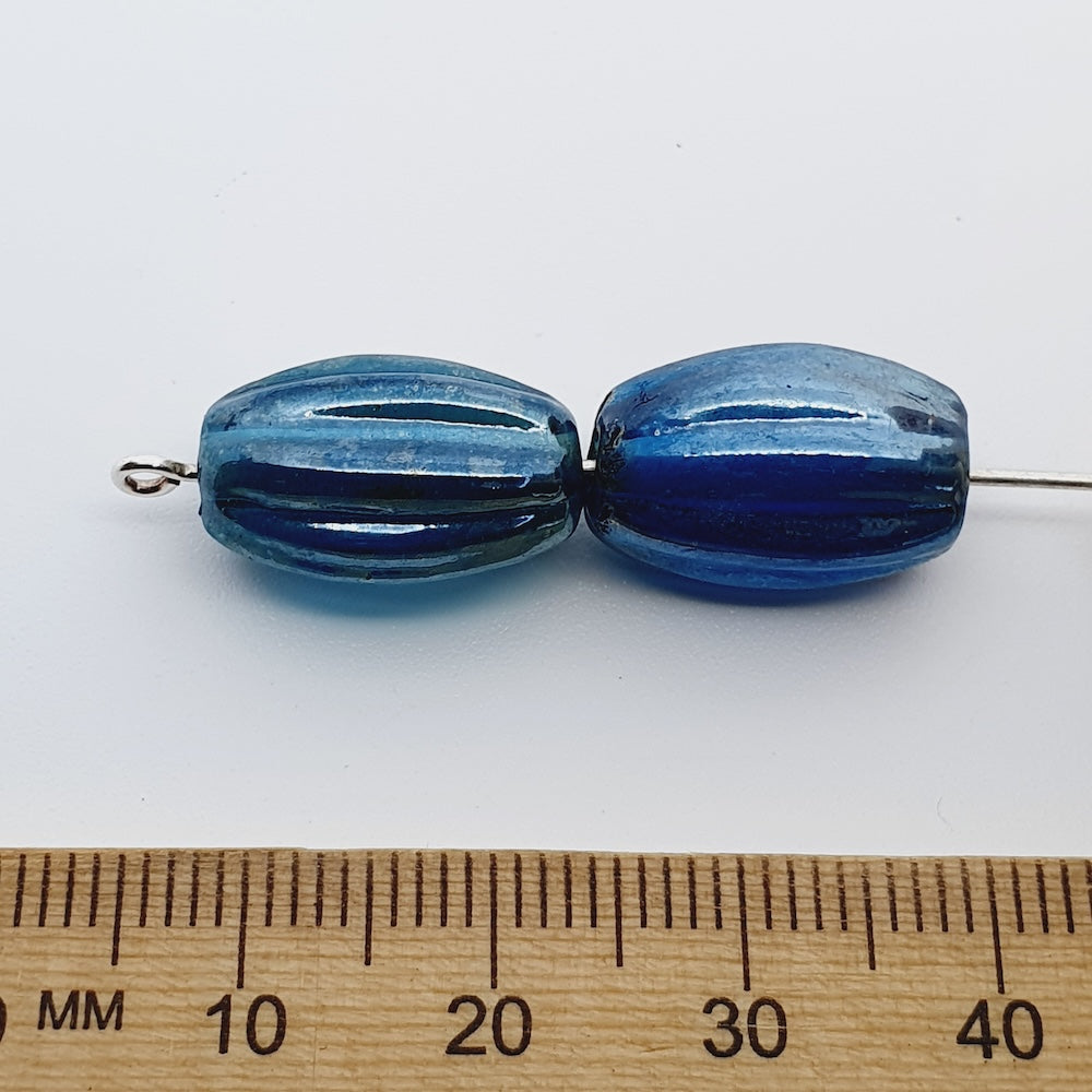 16x10mm Grooved Oval (25) - Transparent Aqua Lustre - Indian Glass Vintage Beads