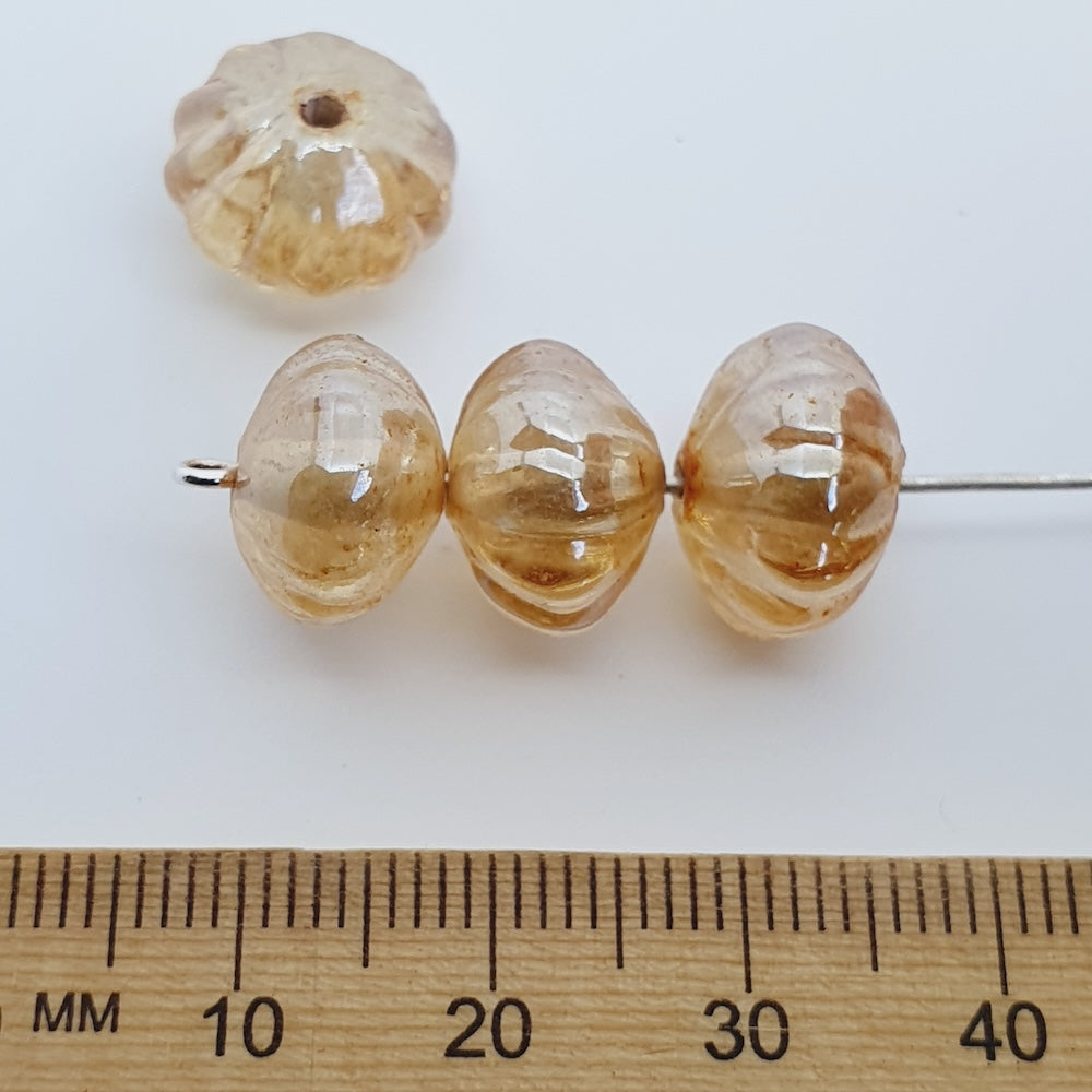 8x12mm Onion (25) - Transparent Light Toffee Lustre - Indian Glass Vintage Beads