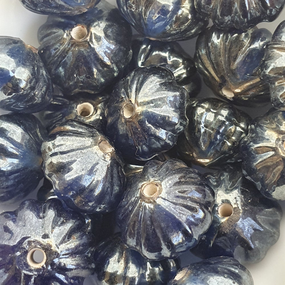 8x12mm Onion (25) - Transparent Blue w. Gunmetal Lustre - Indian Glass Vintage Beads