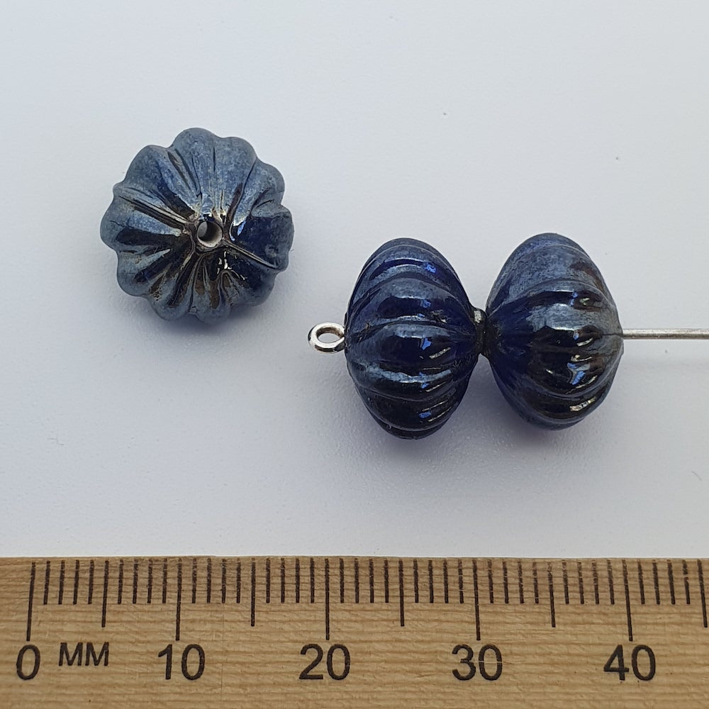 8x12mm Onion (25) - Transparent Blue w. Gunmetal Lustre - Indian Glass Vintage Beads