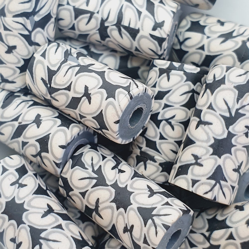 18mm Tube Fimo Beads (10) - Hoof Print on Black