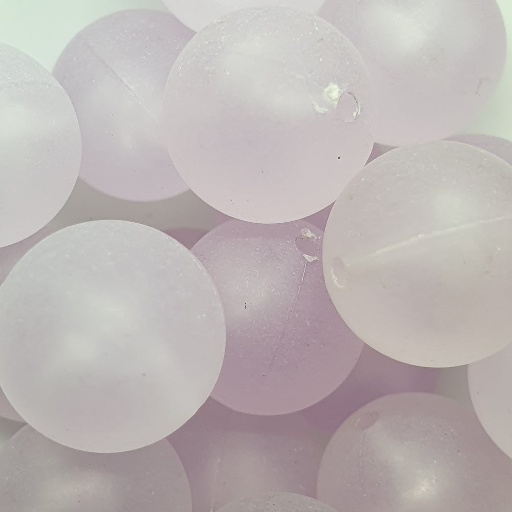 16mm Round (25) - Light Purple Frosted - Vintage Acrylic Beads