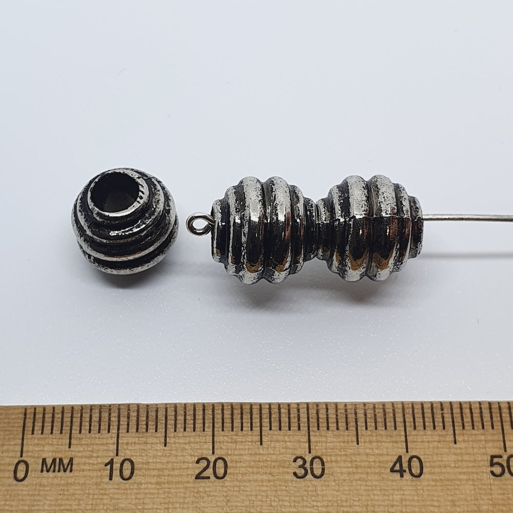 10mm Round (10) - Antique Silver - Vintage Metalised Beads