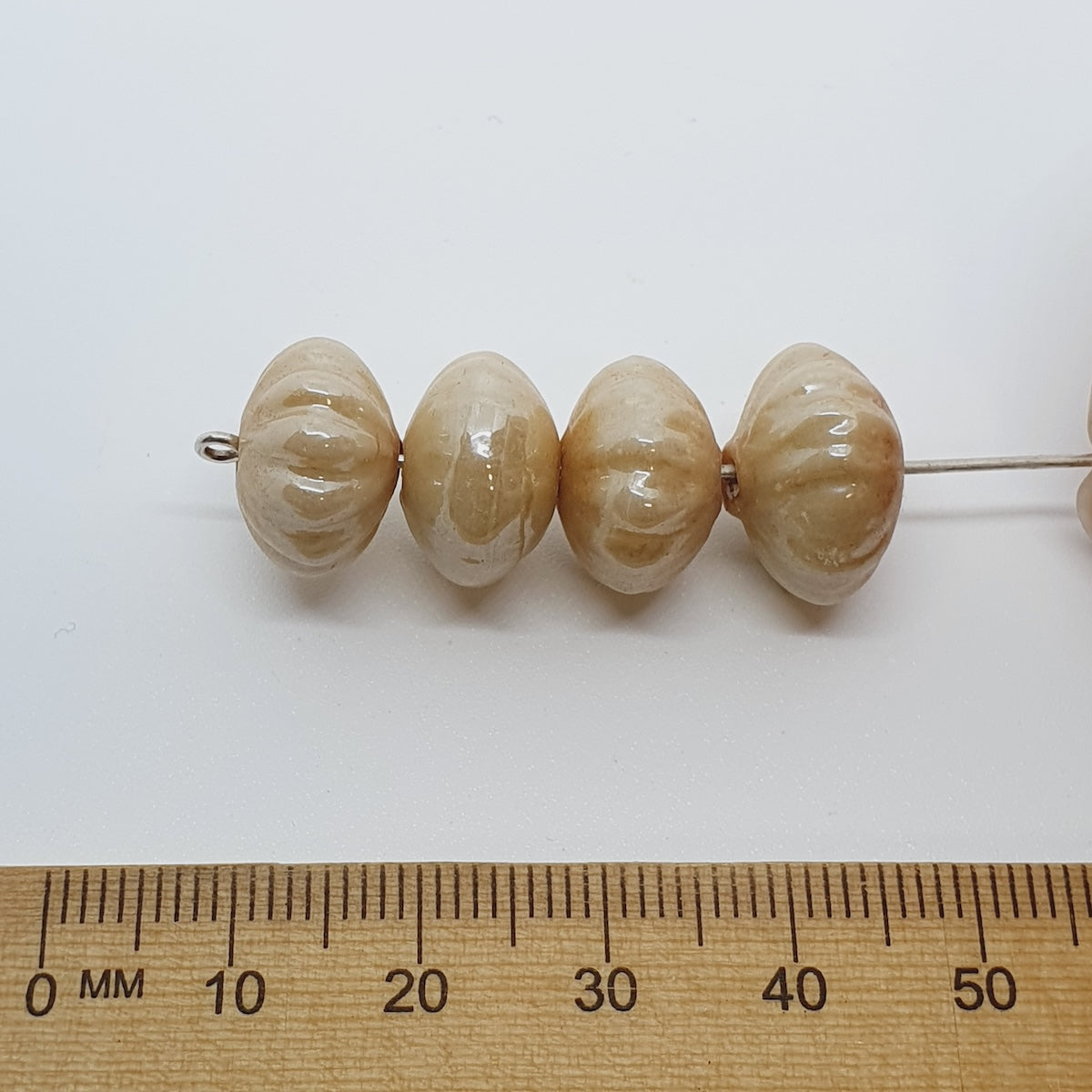 8x12mm Onion (25) - Opaque Dark Cream Lustre - Indian Glass Vintage Beads