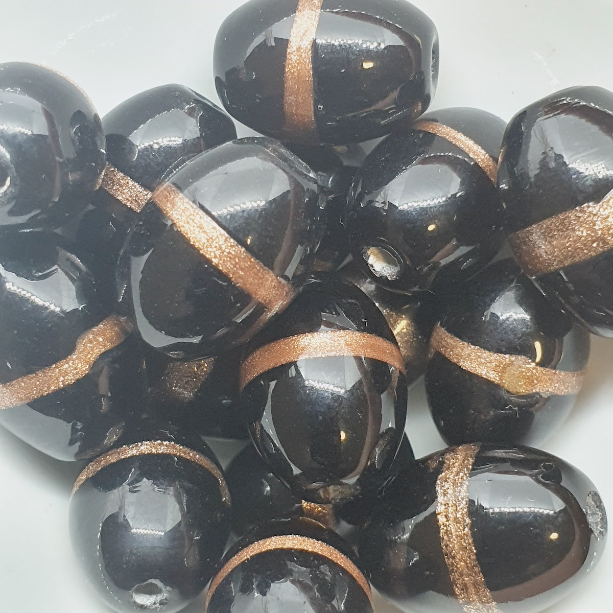 19x14mm Oval (10) - Black Opaque w. Aventurine - Glass Vintage Replica Trade Lampwork Beads
