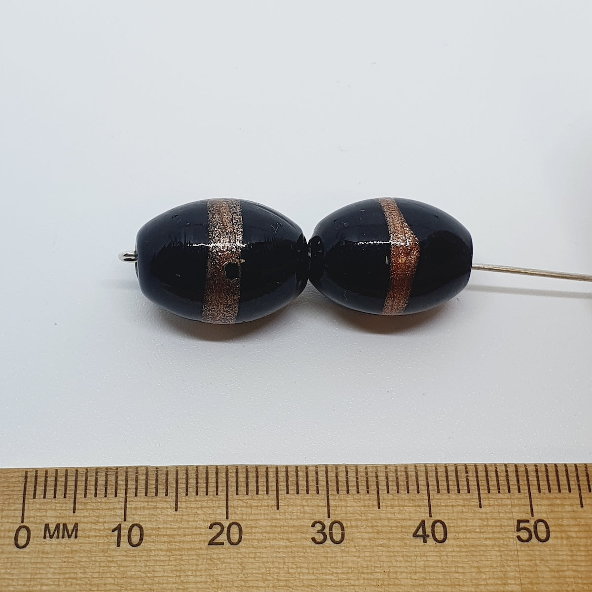 19x14mm Oval (10) - Black Opaque w. Aventurine - Glass Vintage Replica Trade Lampwork Beads