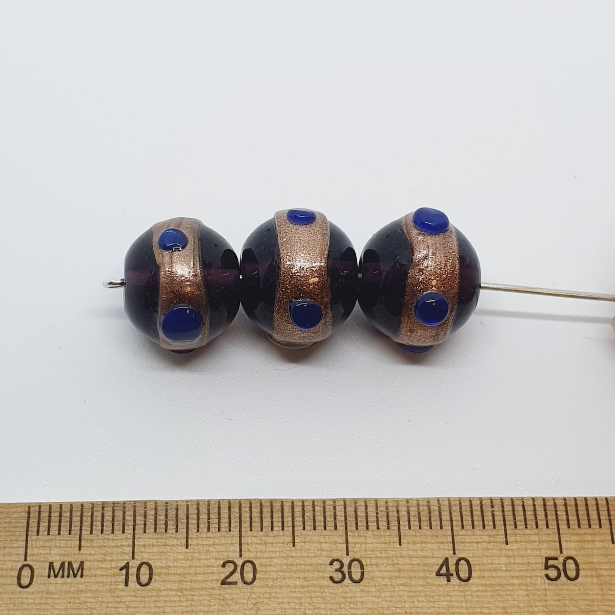 14mm Round (10) - Transparent Purple w. Aventurine & Blue - Glass Vintage Replica Trade Beads