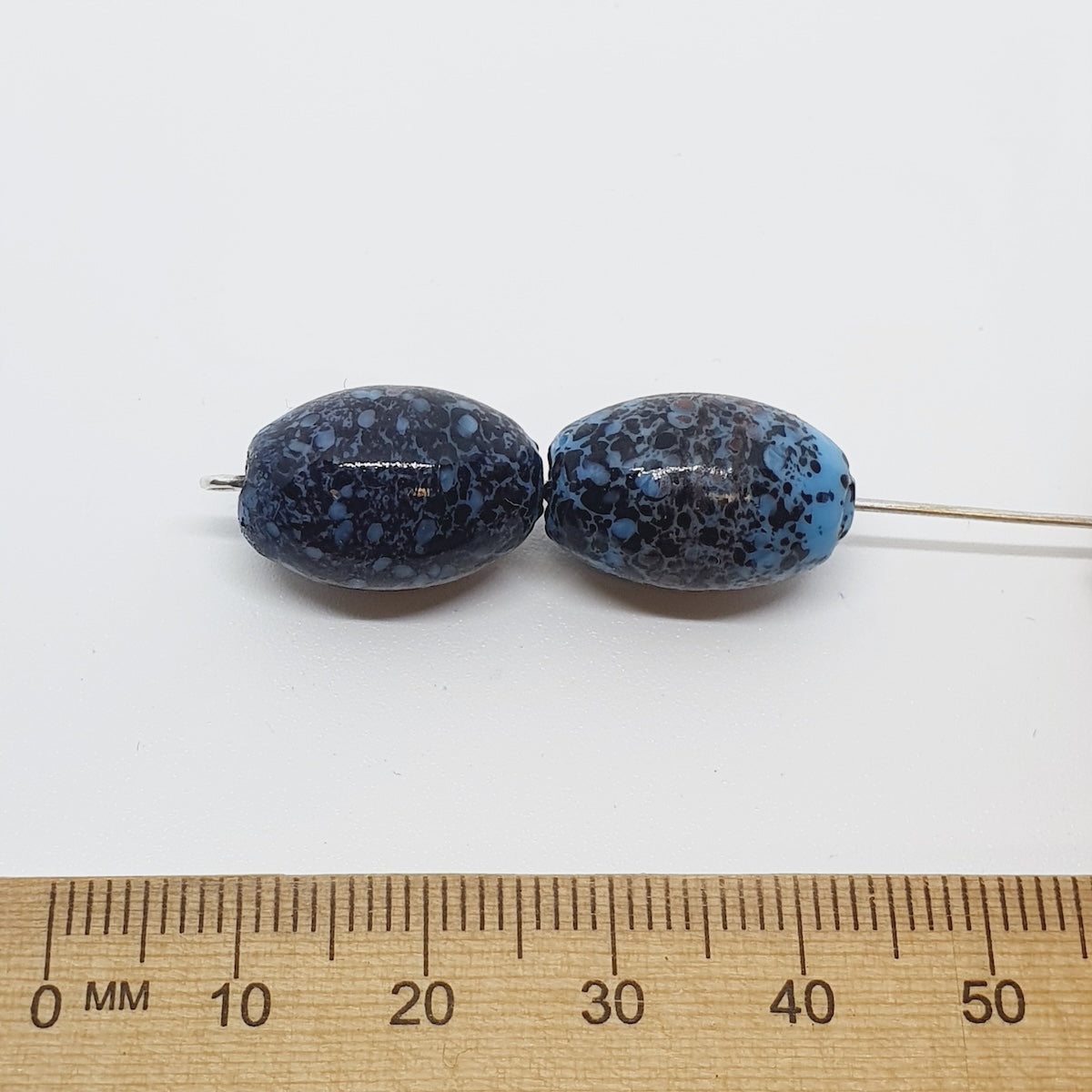 19x14mm Oval (10) - Blue w. Rolled Crumb - Vintage Glass Lampwork Beads
