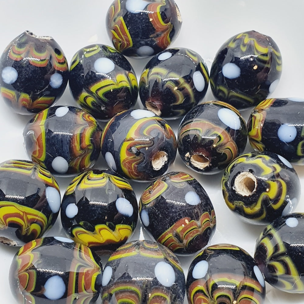 18mm Oval (5) - Vintage Indian Lampwork Beads