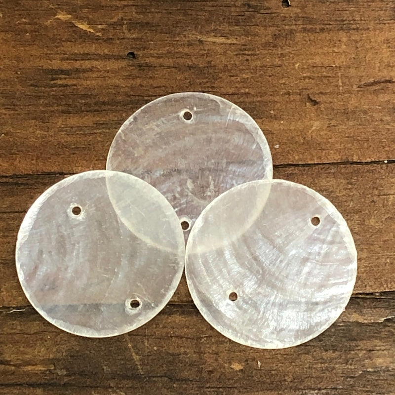 2-Hole 3cm Capiz Shells (100) - White