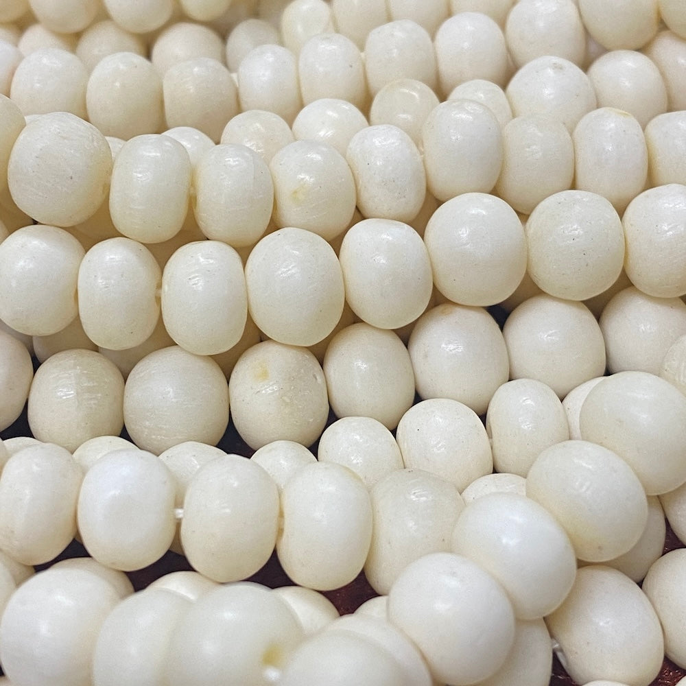 7x9mm Bone Beads - White - Round - (1 Strand)