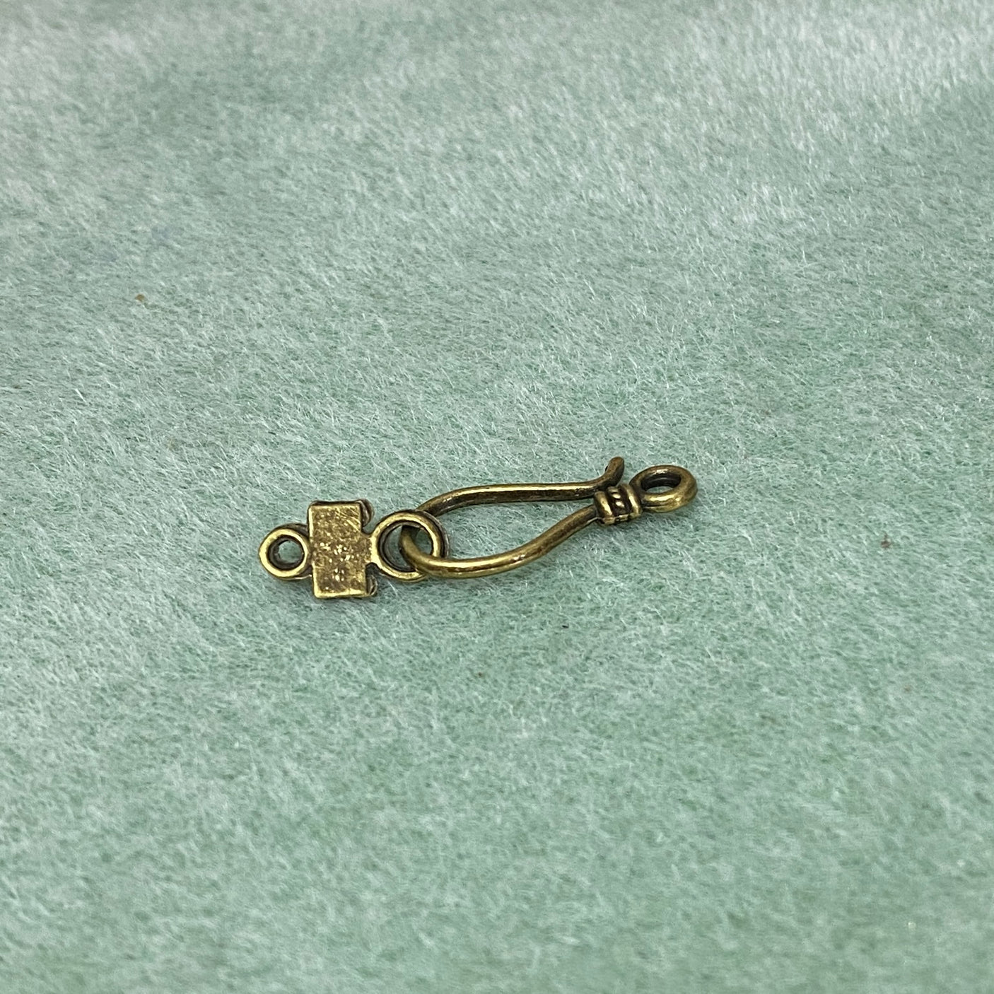 Hook & Eye Clasp - Ancient Gold
