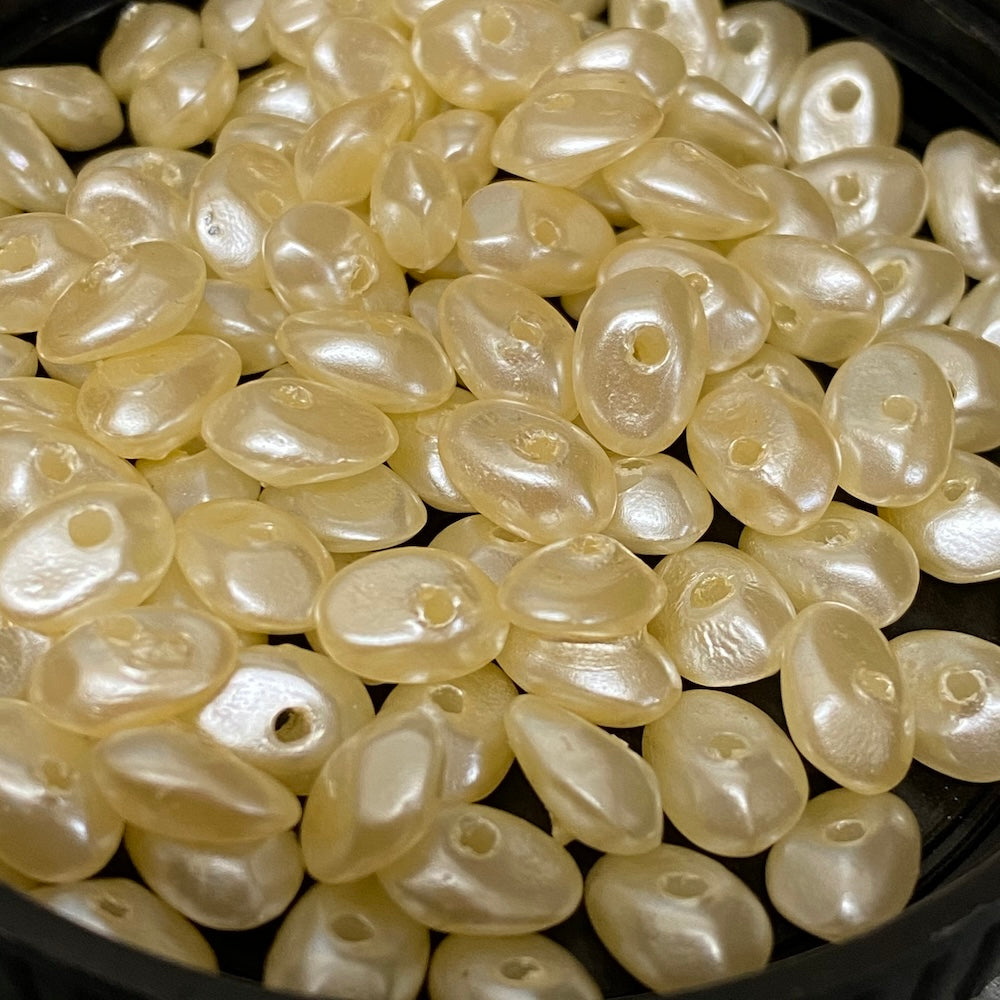 4x8x6mm Flat (100) - Cream - Vintage Acrylic Pearls