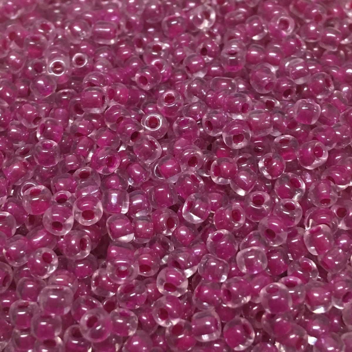Crimson - 8/0 Lined Transparent (50g) - Seed Beads