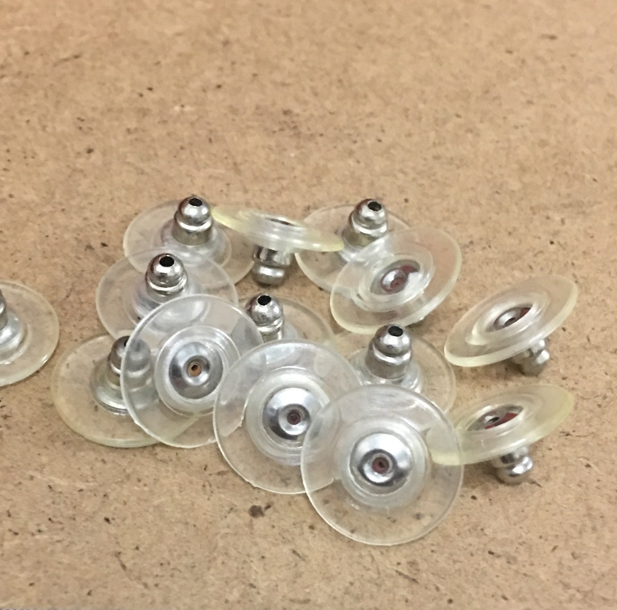 Stud Backs w. Plastic Disc (10) - Silver