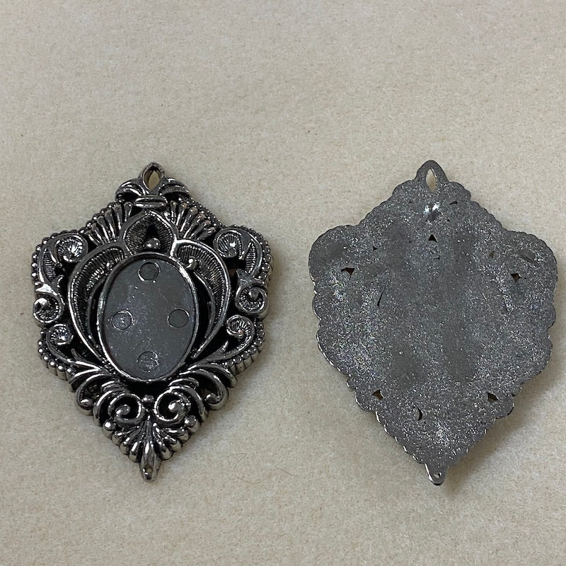 Fleur-de-lis (2) - Antique Silver - Vintage Metalised Pendant Setting