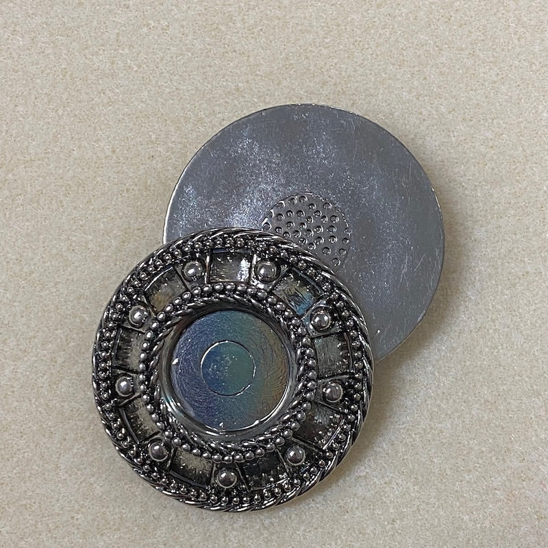 Round Shield (2) - Antique Silver - Vintage Metalised Pendant Setting