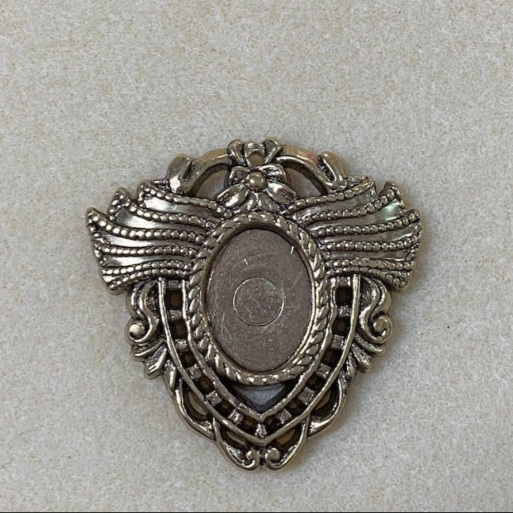 Shield (2) - Antique Silver - Vintage Metalised Pendant Setting