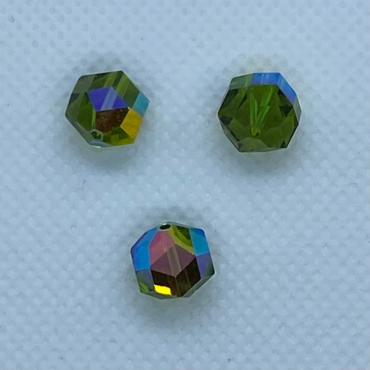 Art. 5007 Olivine AB 9mm (1) - Bead Shack