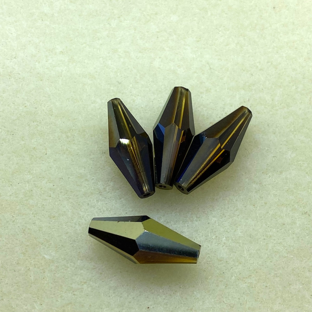 Art. 5205 Mink 17.5x7mm Elongated Bicone (1) - Bead Shack