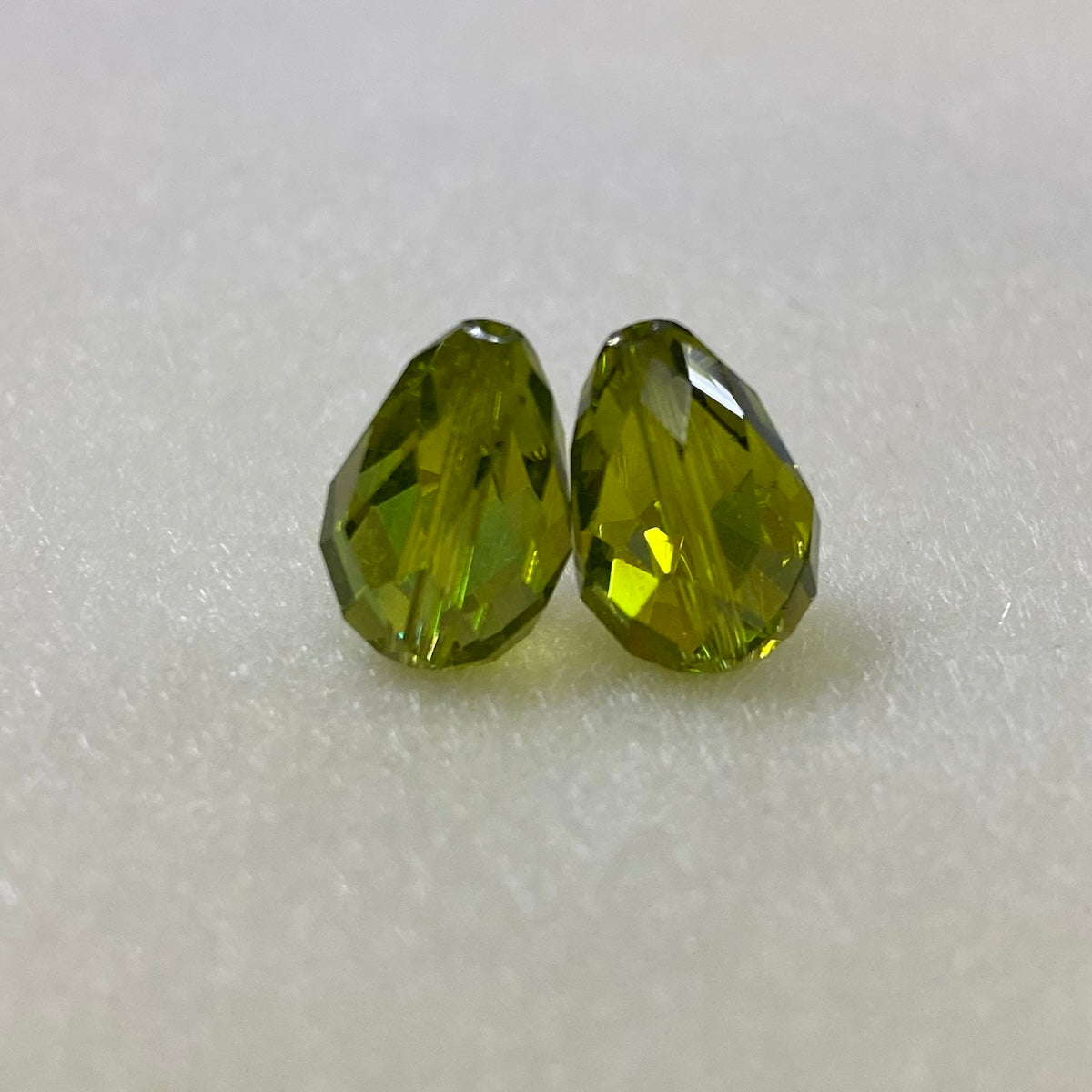 Art. 5500 Light Olivine AB 13.5x9mm Drop (1) - Bead Shack