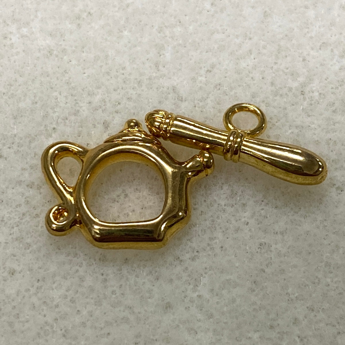 Teapot - Gold - Toggle Clasp