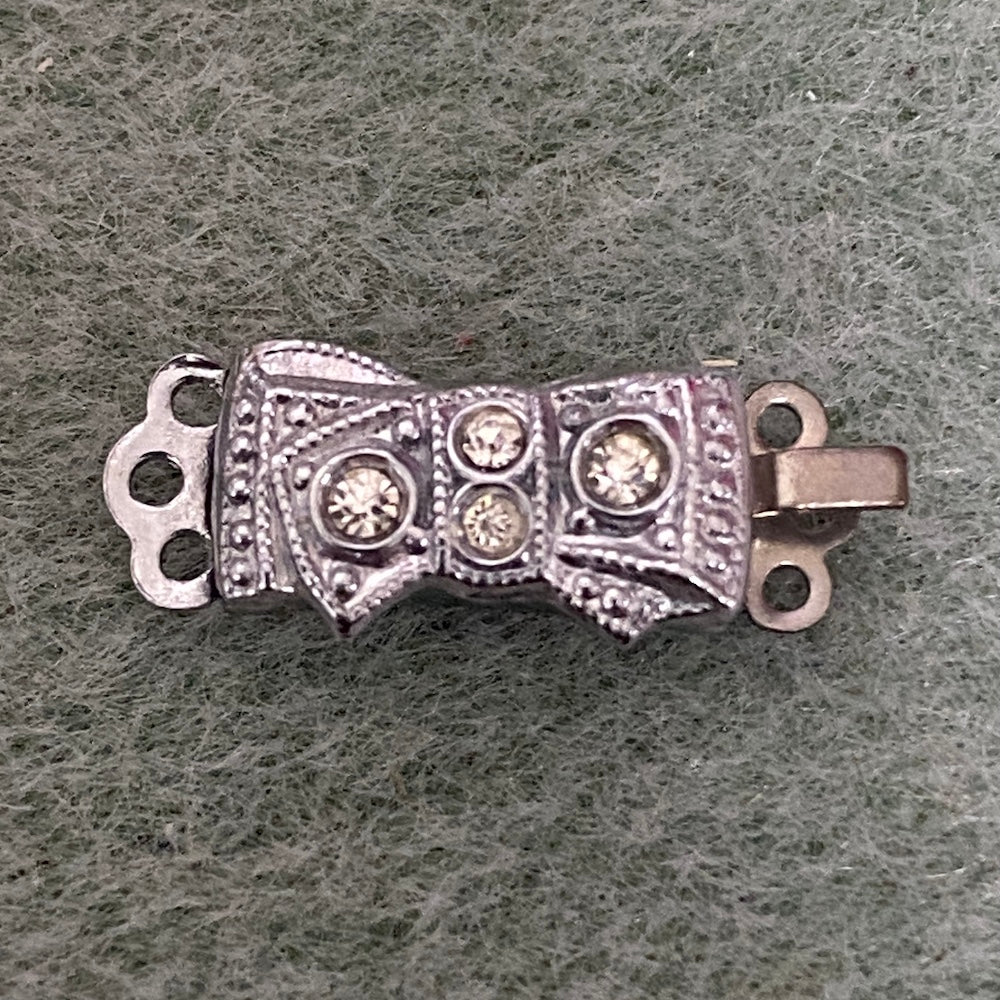 3 Row Vintage Bow Clasp (1) - Silver - Bead Shack