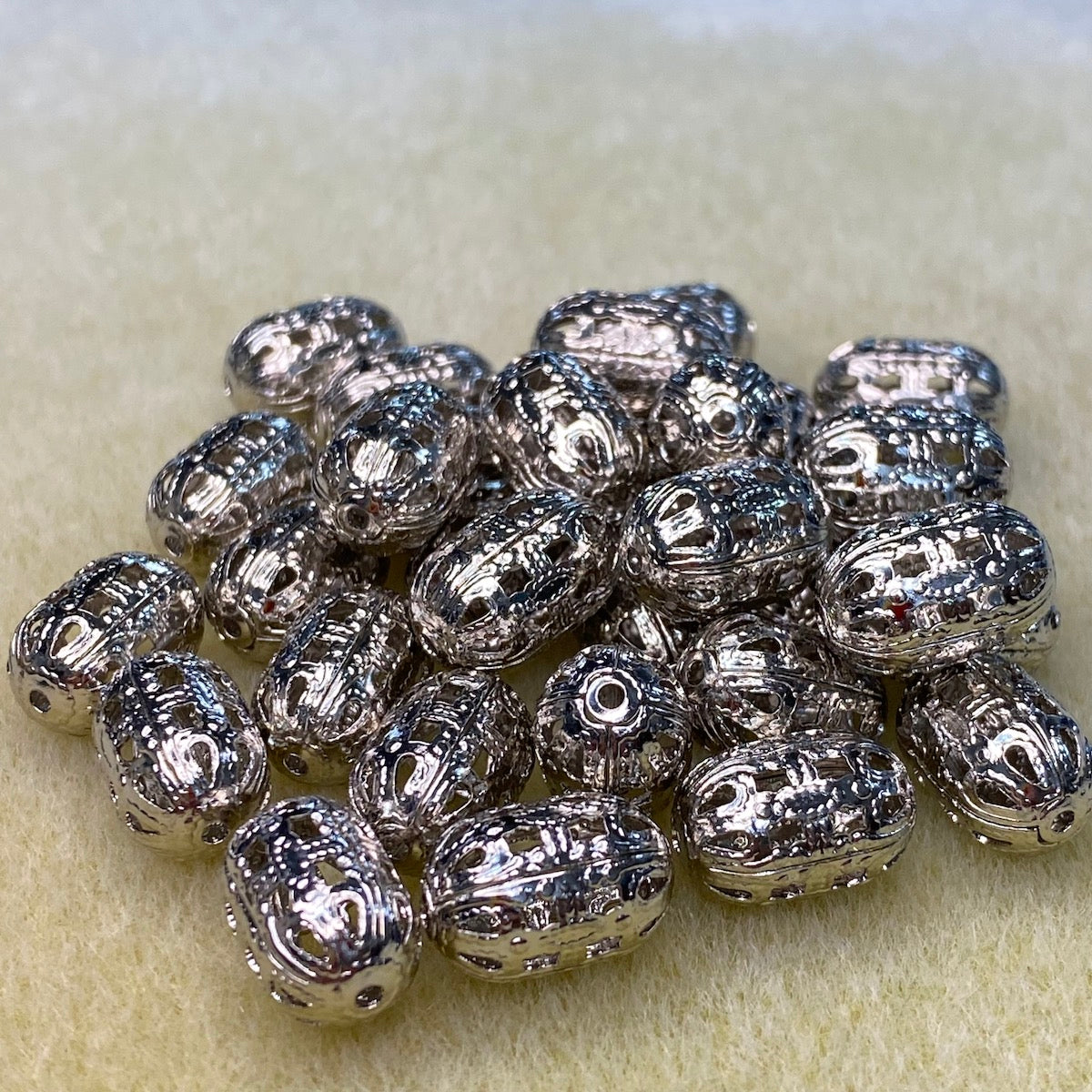 14x9mm Filigree Oval Bead (10) - Nickel