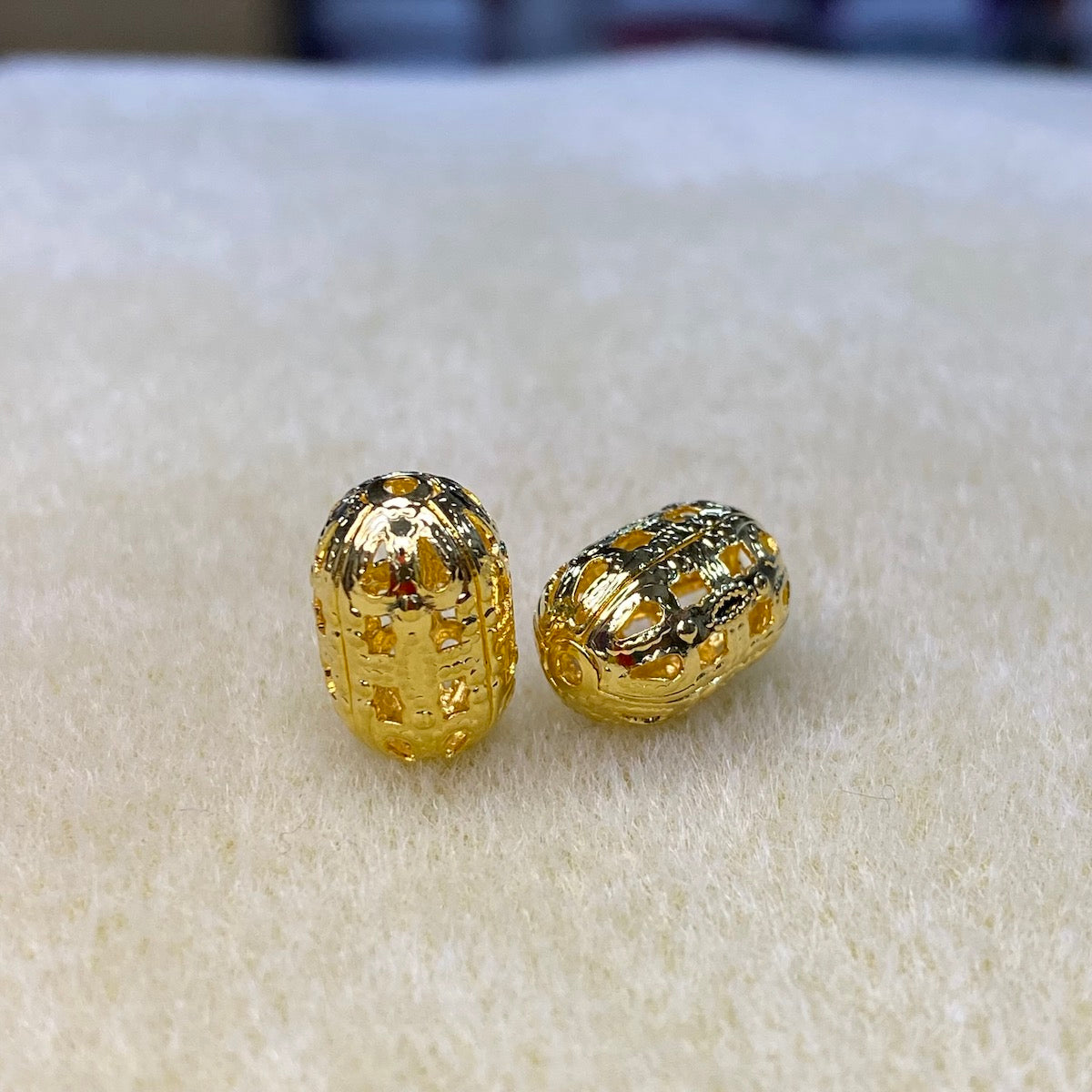 14x9mm Filigree Oval Bead (10) - Gold