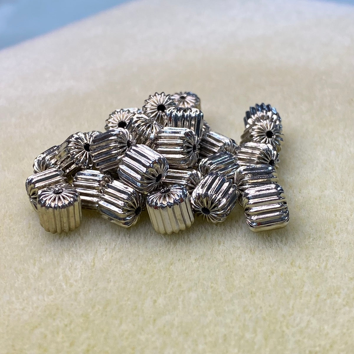 8mm Fluted Drum Bead (20) - Nickel