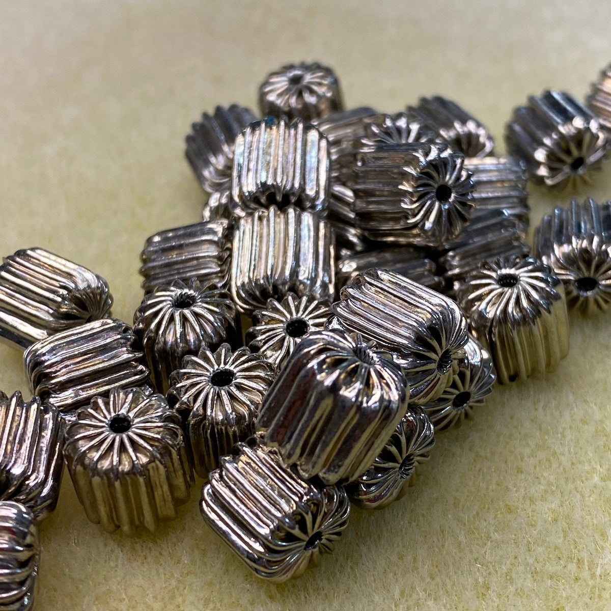 10mm Fluted Drum Bead (20) - Nickel