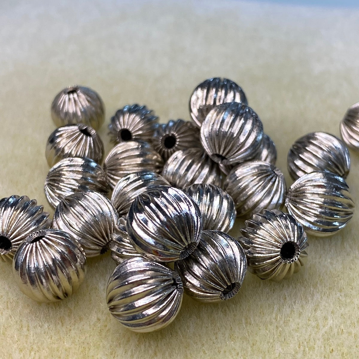 12mm Fluted Round Bead (20) - Nickel