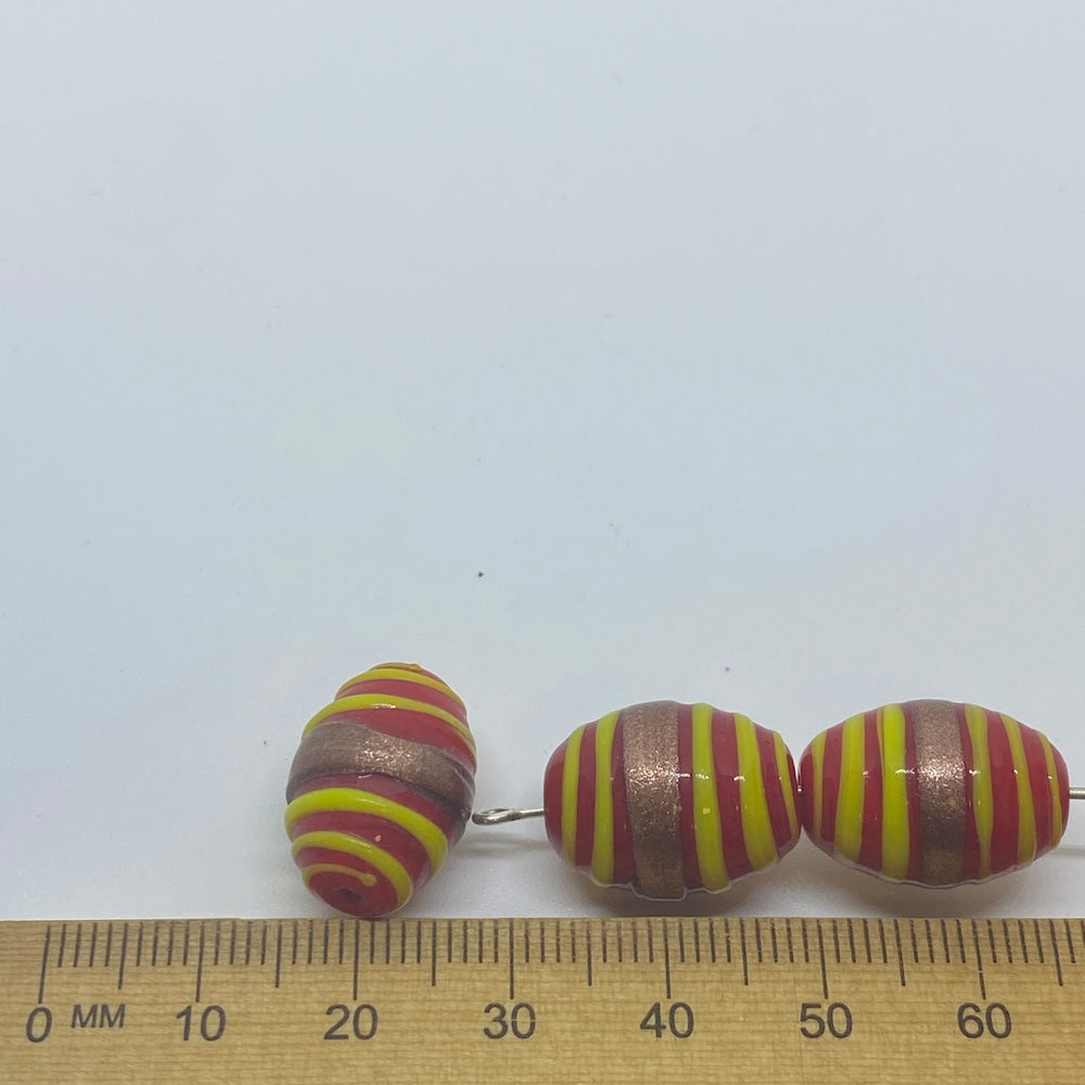 19x14mm Oval (10) - Red Opaque w. Aventurine & Yellow - Glass Vintage Replica Trade Lampwork Beads