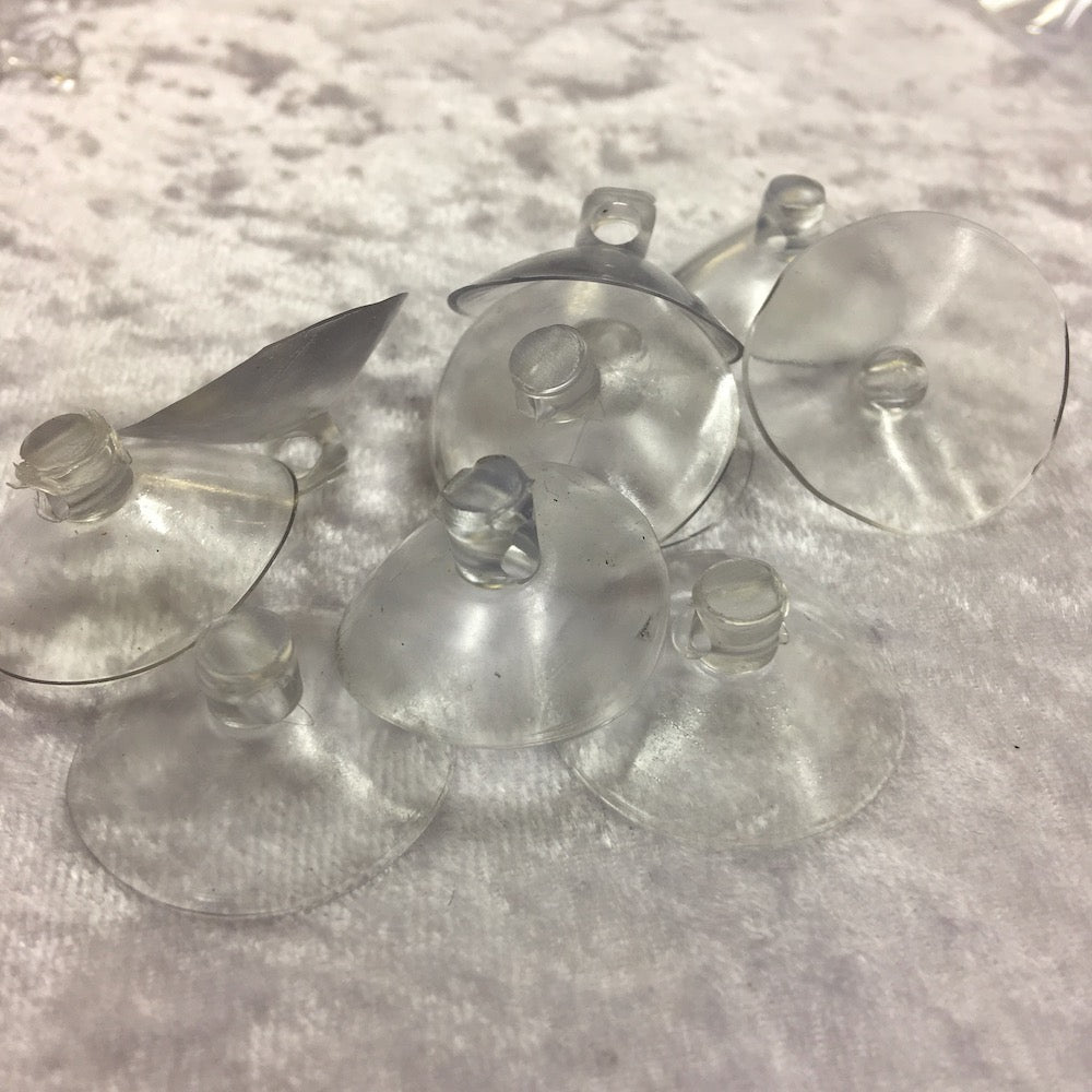 Suction Cups w. Hooks (10) - 3cm