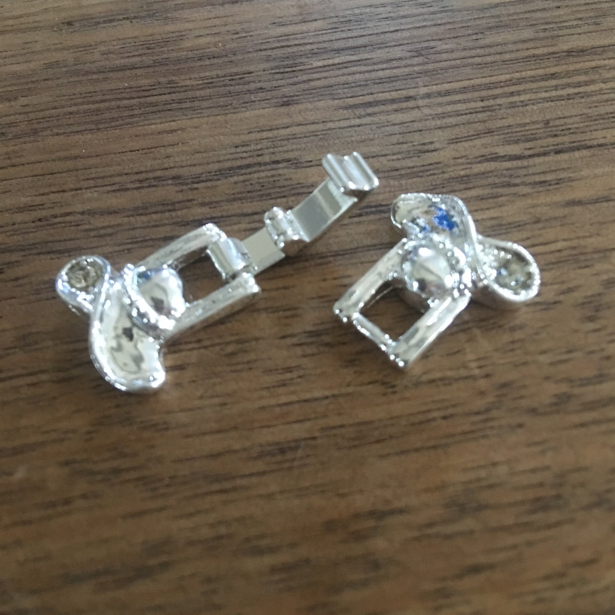 Fold Over Clasp w. Rhinestones - 2-row - Silver