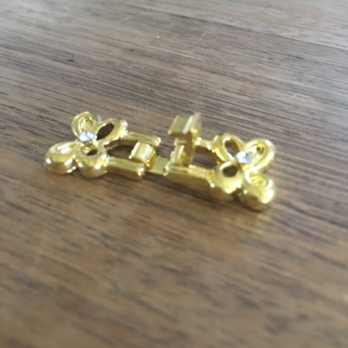 2-row Butterfly Fold Over Clasp (1) - Gold w. Diamantes
