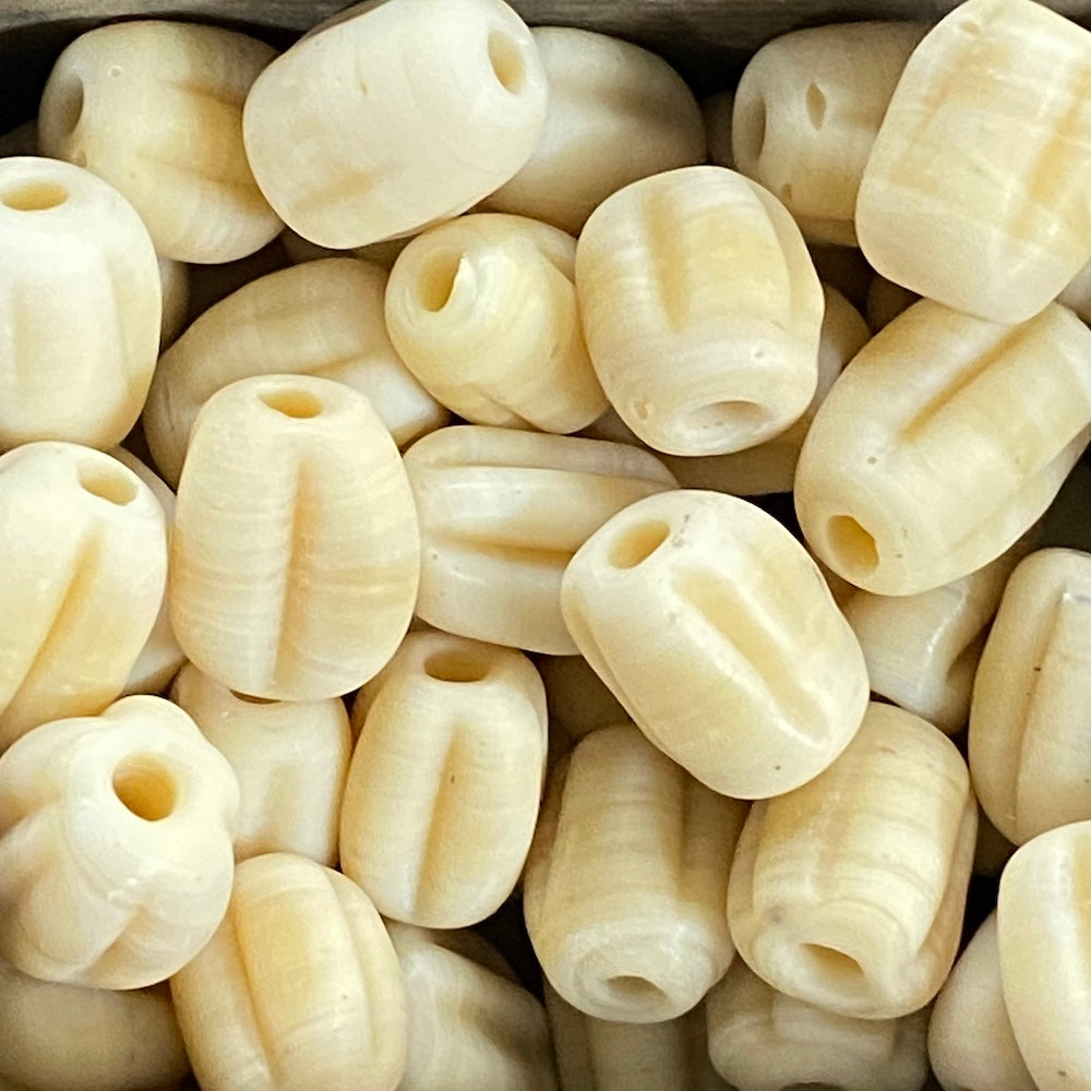 Melons - Clotted Cream Matte Opaque - Java Glass Lampwork Beads - (1 strand)