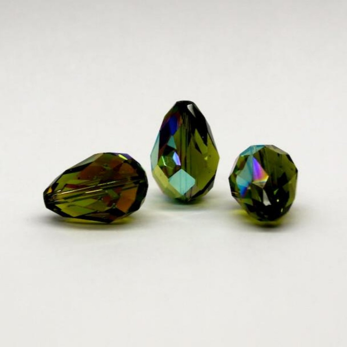 Olivine AB 16.5x11mm Art. 5500 Qty: 1 - Bead Shack