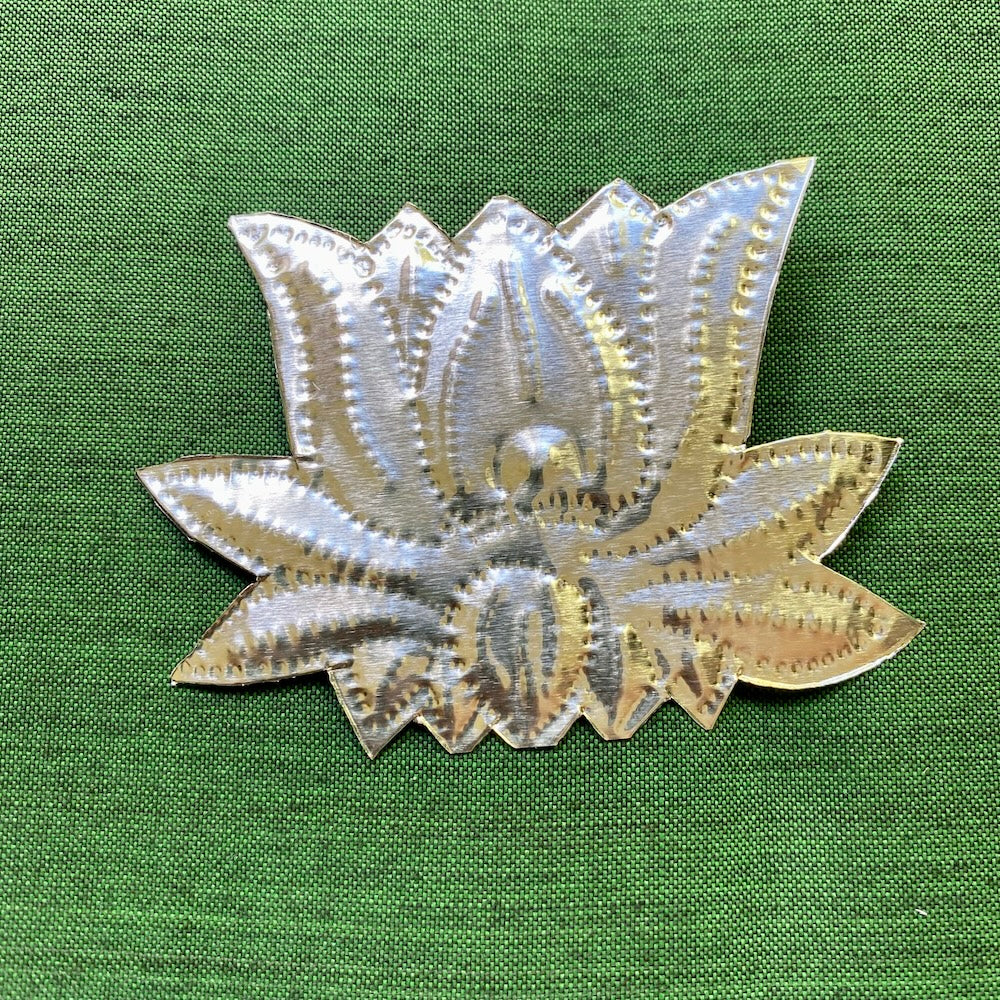 Pressed Metal (5) - Lotus Flower