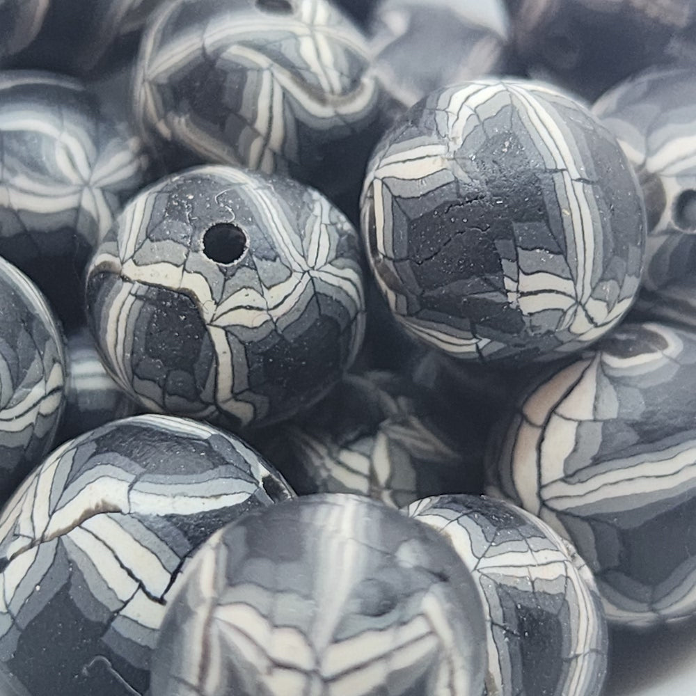 12mm Round Fimo Beads (10) - Black/White Web Design