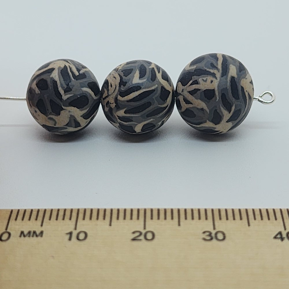 12mm Round Fimo Beads (10) - Grey Animal Print