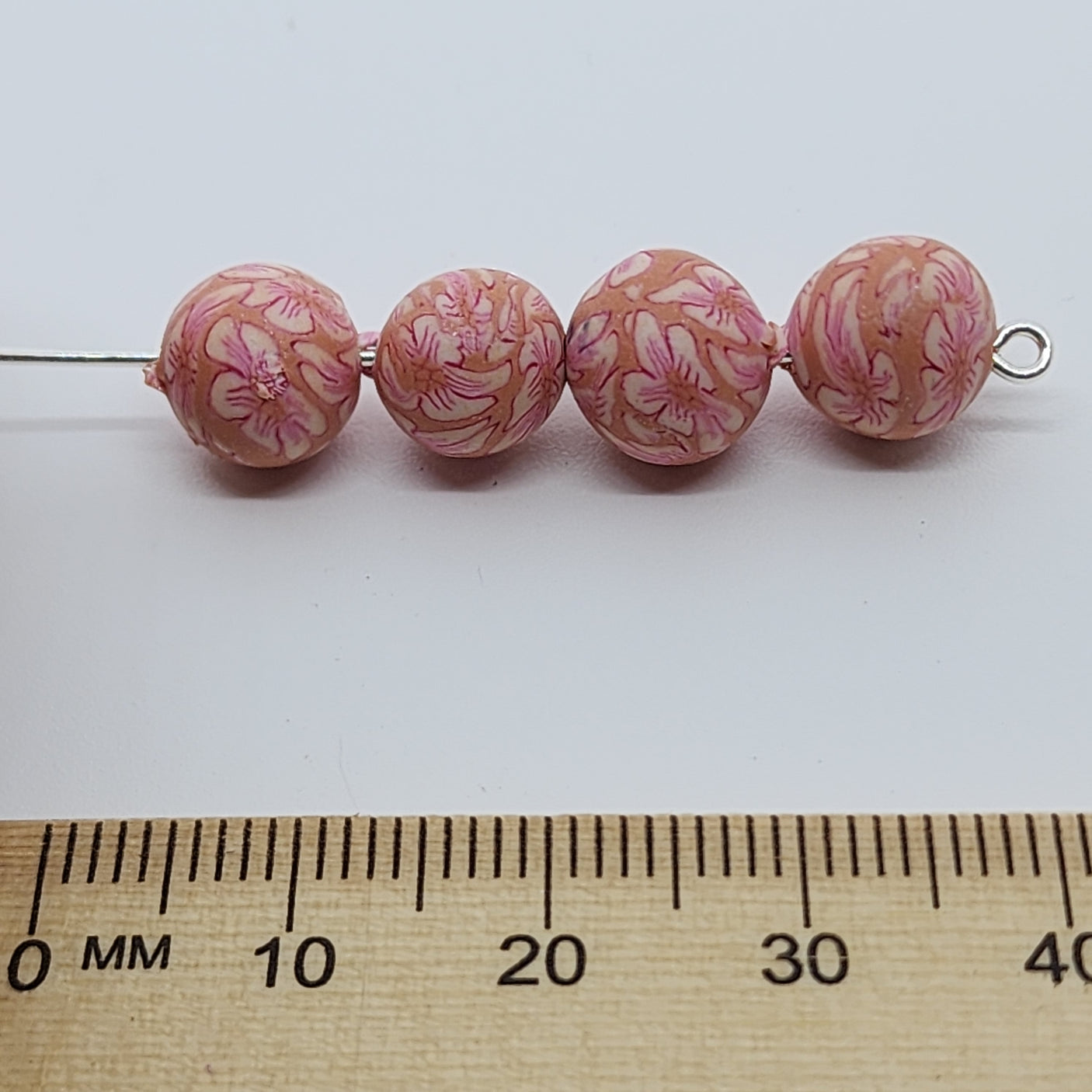 8mm Round Fimo Beads (10) - White Flower on Pink